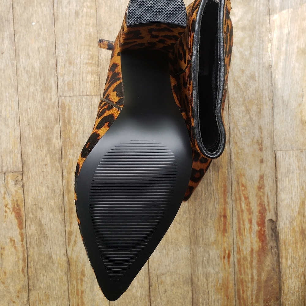 Steve Madden Size 6.5 Leopard